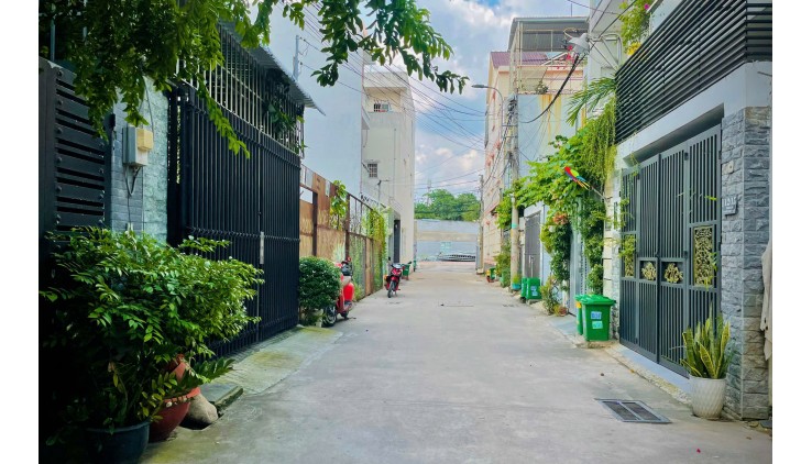 Bán Nhà Đường 339 Phước Long B, 100m2 6,5 Tỷ, Hẻm Xe Hơi Tránh, 3 Tầng BTCT và 4 Phòng Trọ Riêng Biệt